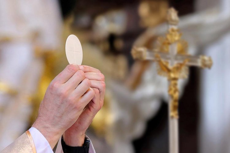 Diocesan Head Catechist asks Christians to Respect and Obey Priests