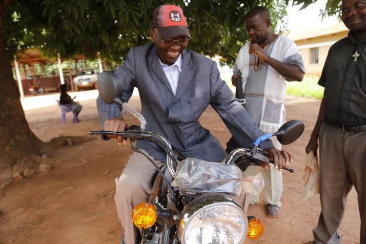 Parish Priest of Josephine Bakhita receives Brand New Motorbike for pastoral work in the Parish.