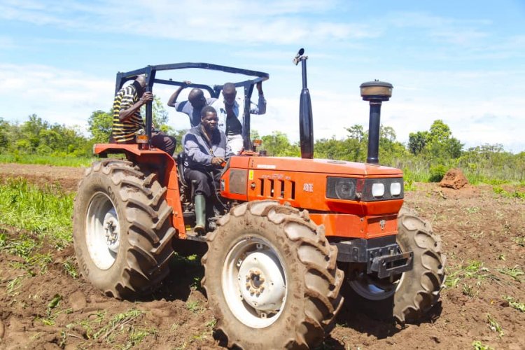 CDTY Officially Opens an Agricultural Training Centre and one Elementary School in Mupoi