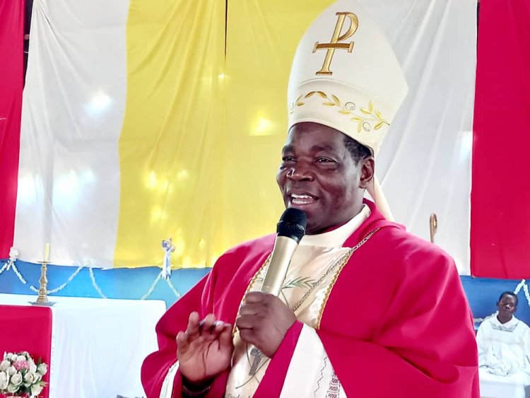 “Be Peace Ambassadors in the Republic of South Sudan” Bishop Eduardo Hiiboro Kussala to the Faithful