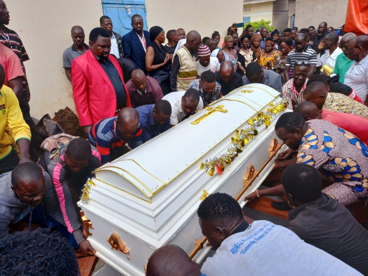 The Late Boboya William has Been Laid to Rest at his Father’s Resident Hai Kuzee in Yambio, With A call from Bishop Eduardo Urging the Citizens not to "Take Law in their Hands"