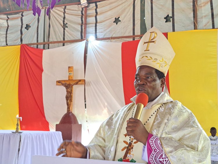 “Embrace the Joy of the Gospel”, Bishop Hiiboro’s Call to CDTY Seminarians as they Return to the Seminary